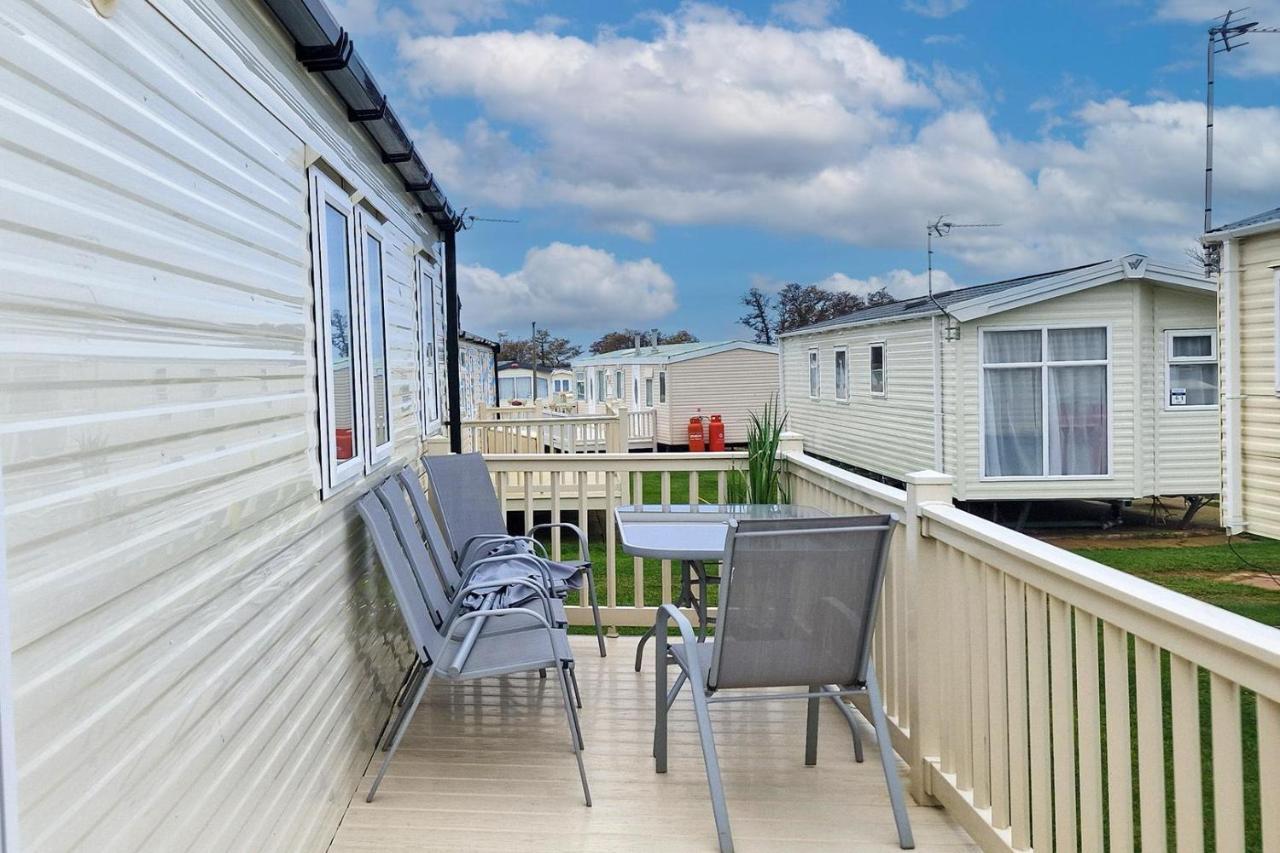 Lovely Caravan Nearby The Beach In Hunstanton, Norfolk Ref 23071C Hotel Eksteriør billede
